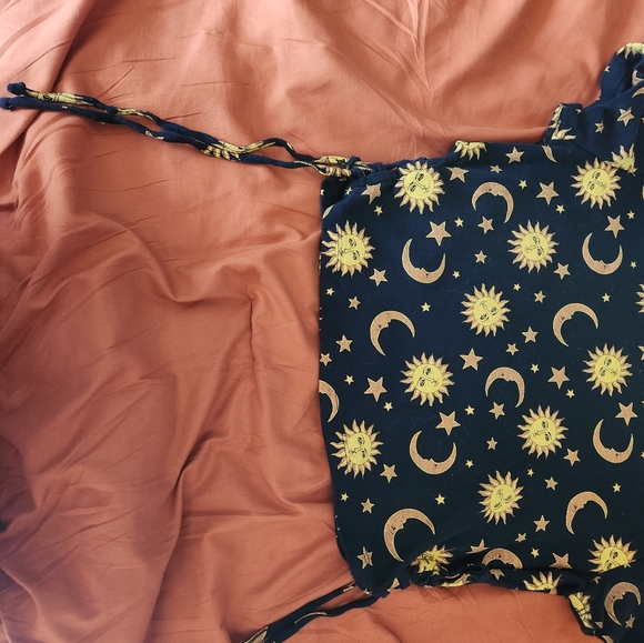 Cut and paste t shirt Sun and moon design - Picture 8 of 10